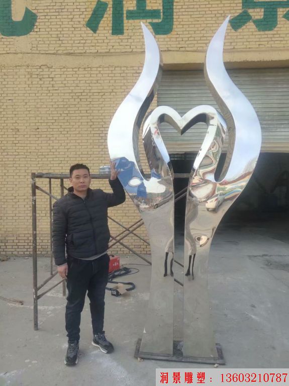 不銹鋼醫(yī)院雕塑制作過程 醫(yī)院雕塑半成品2 不銹鋼醫(yī)院雕塑制作過程 醫(yī)院雕塑半成品2